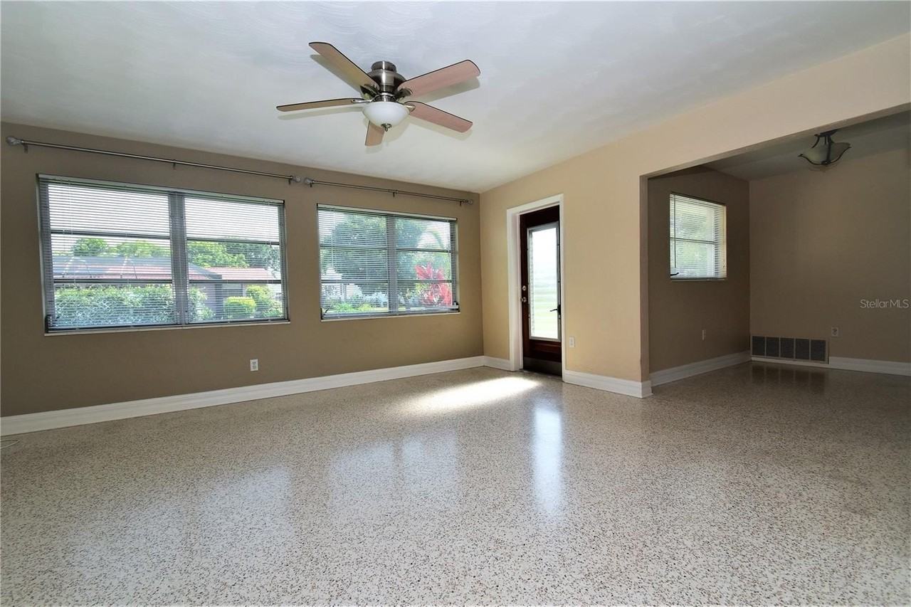 6611 Colonial Dr - Photo 6 of 17