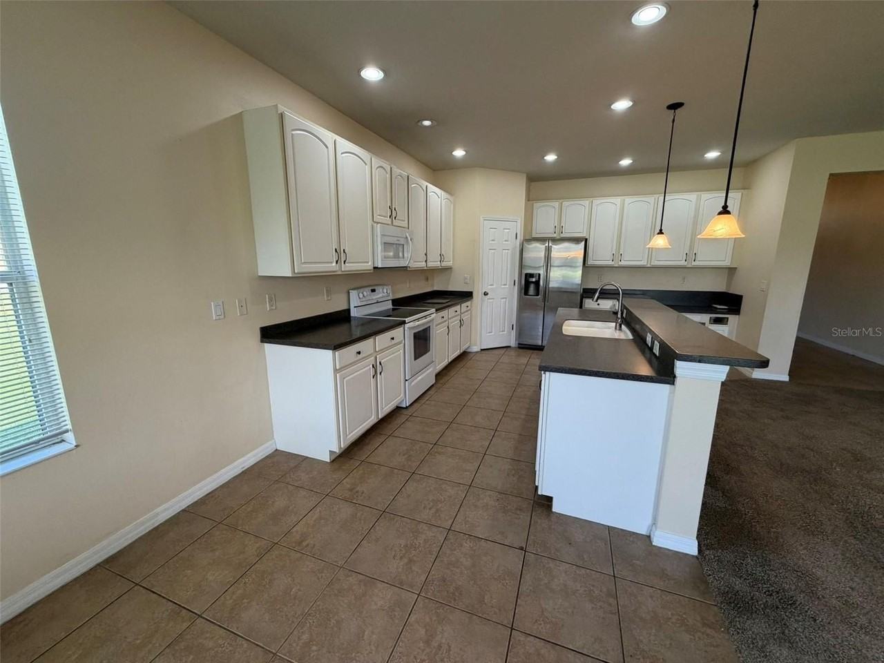 2363 Bartek Pl - Photo 4 of 20