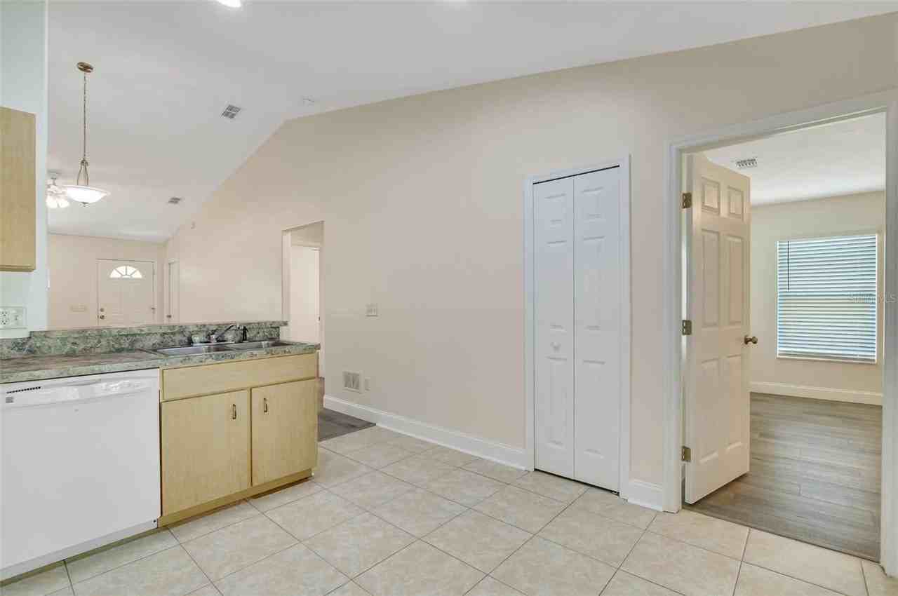 51 Wellwood Ln #A - Photo 5 of 26