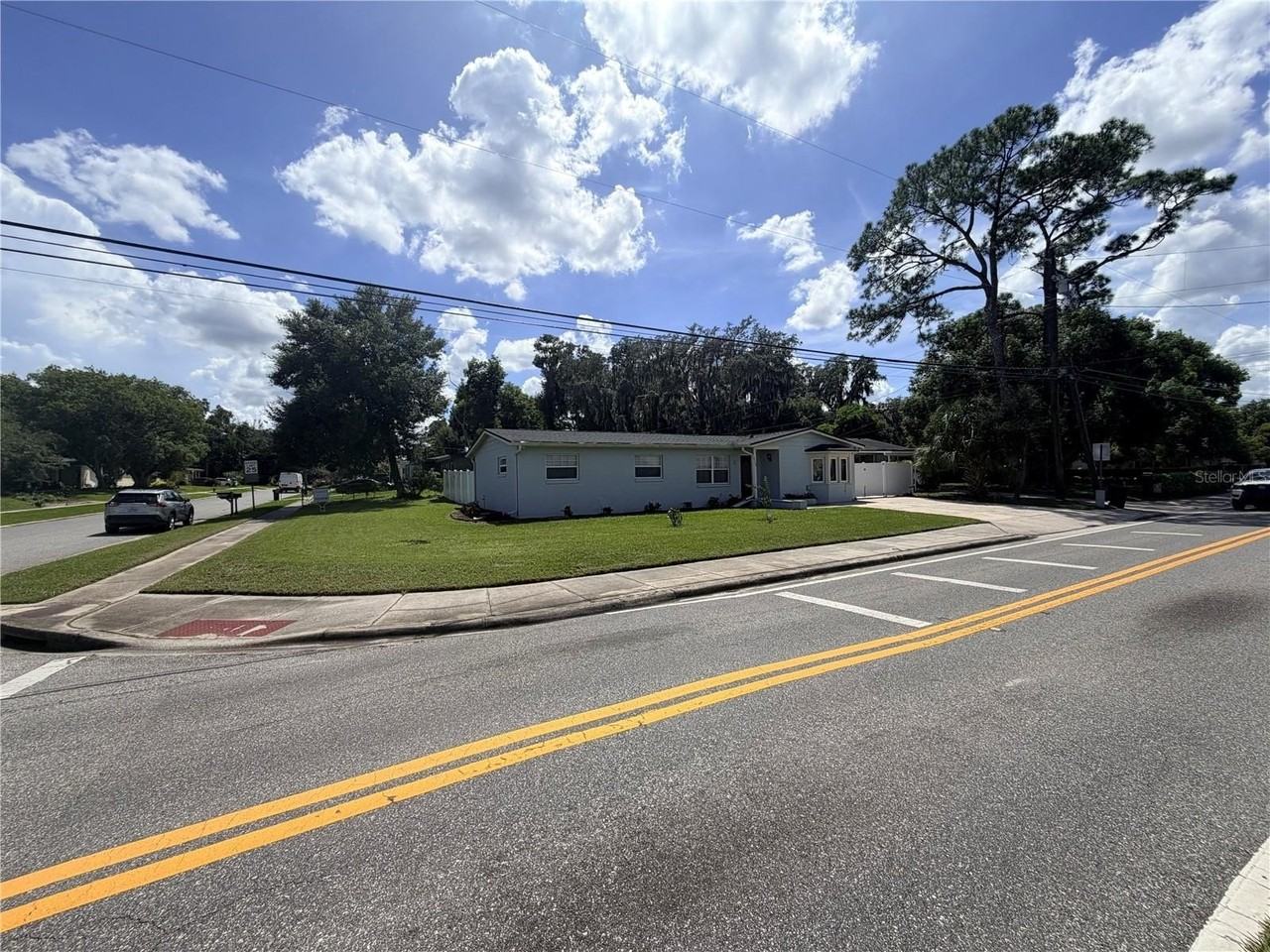 2510 Sandalwood Dr - Photo 4 of 36