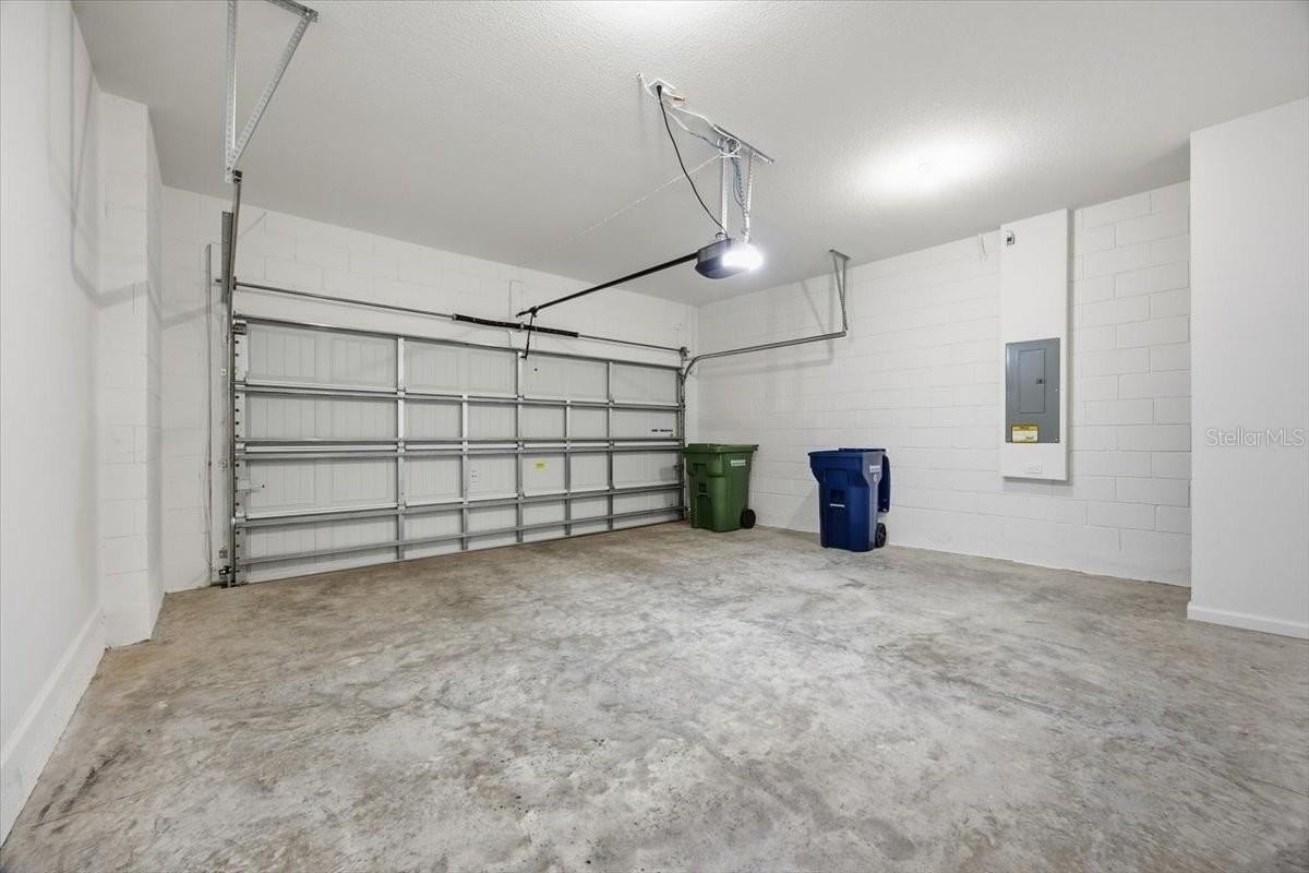 3247 Nightfall Rd - Photo 4 of 25
