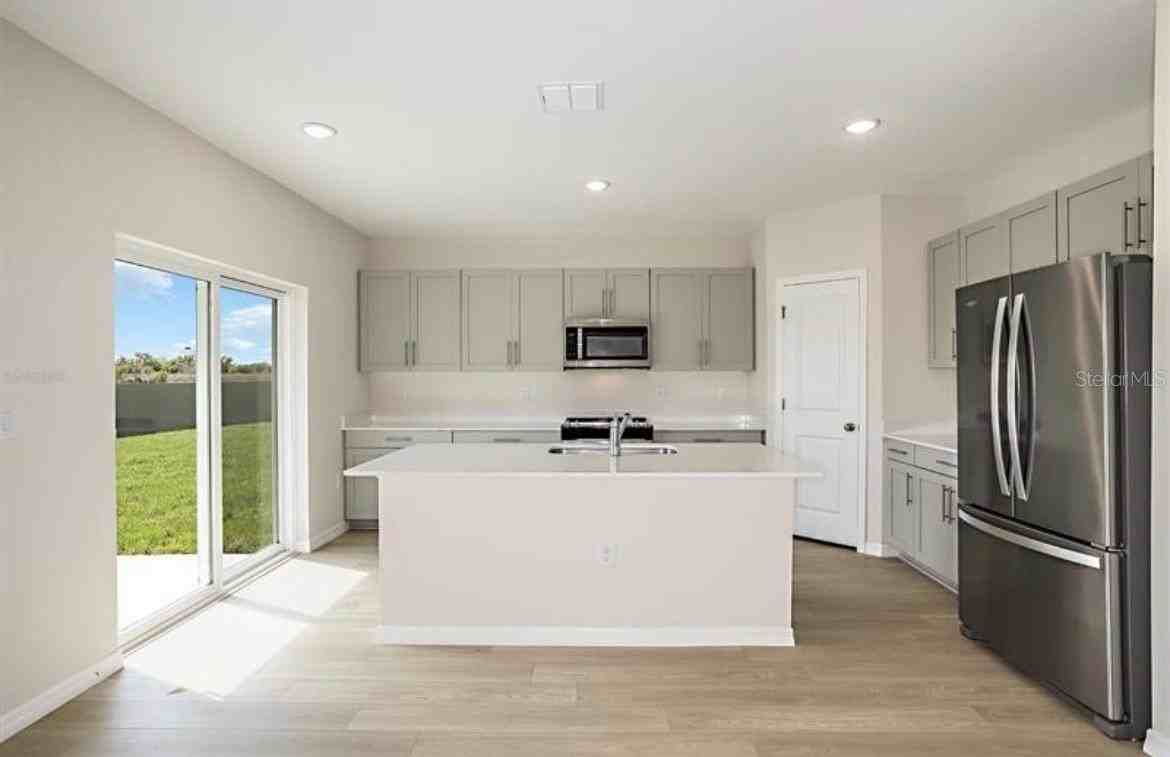 4527 Wynnstone Dr - Photo 7 of 21
