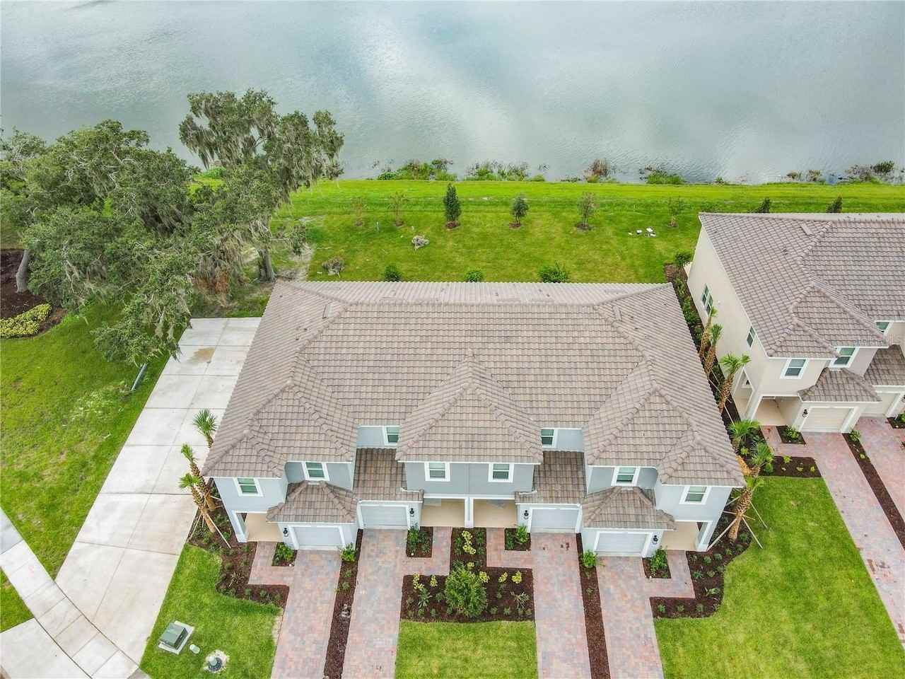 1256 Lago Vista Ct - Photo 4 of 50