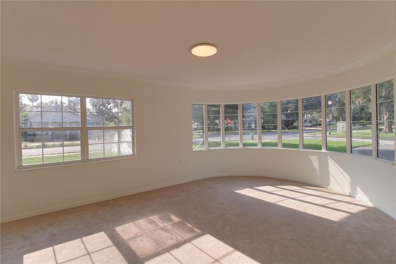 1667 Mizell Ave - Photo 6 of 20