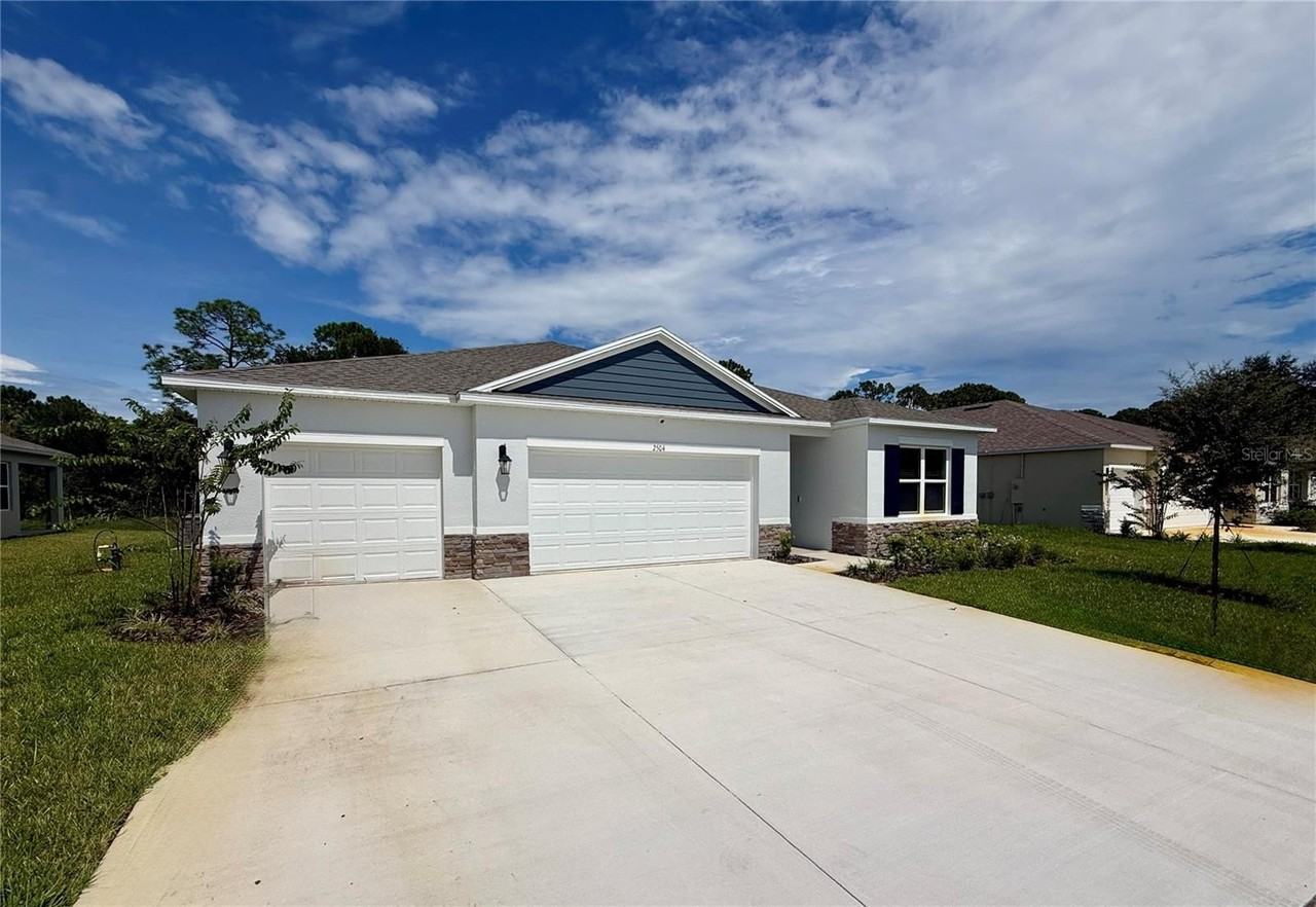 2504 Dorset Ct - Photo 2 of 25