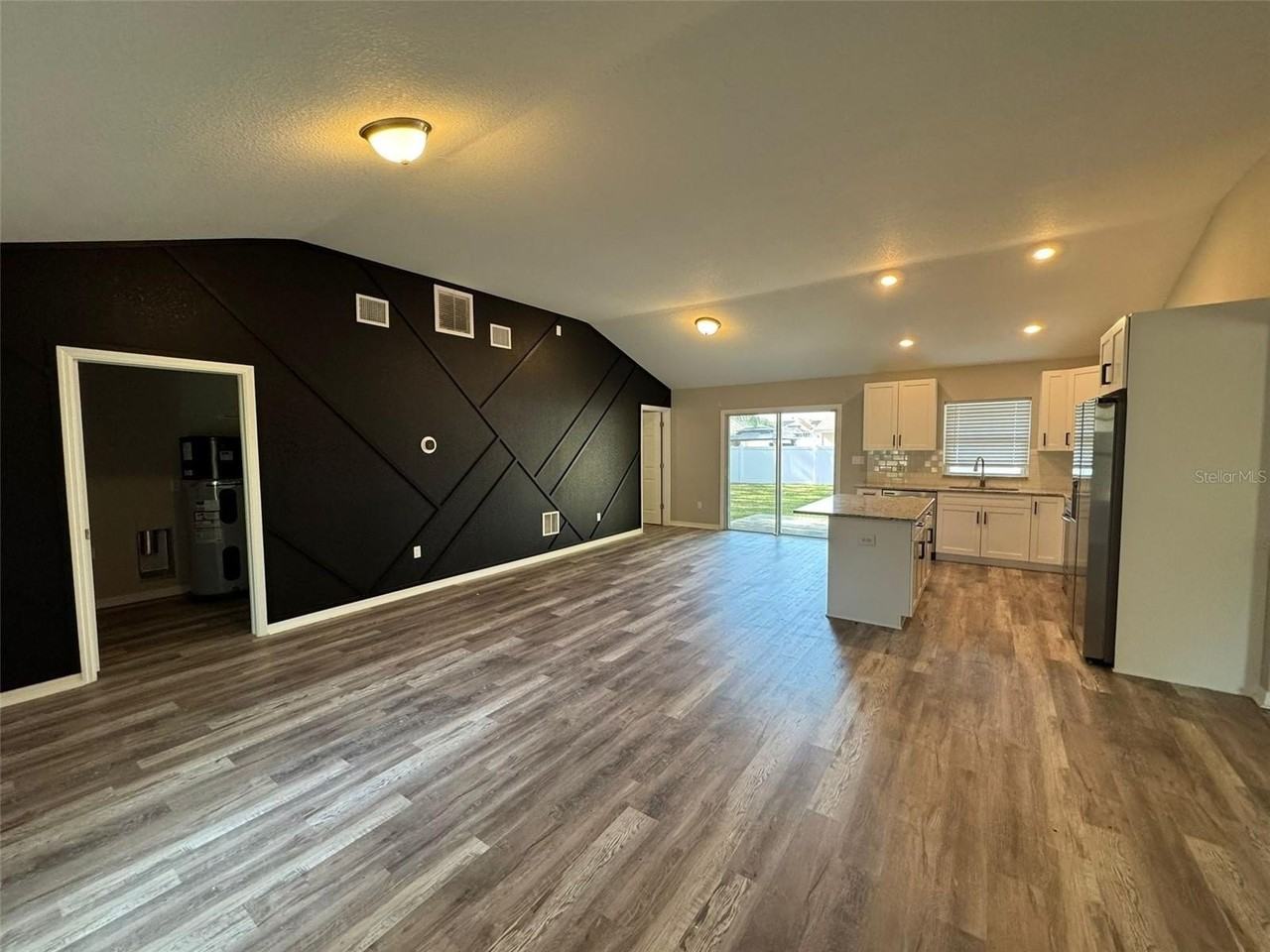 16430 Se 89th Ct - Photo 4 of 35