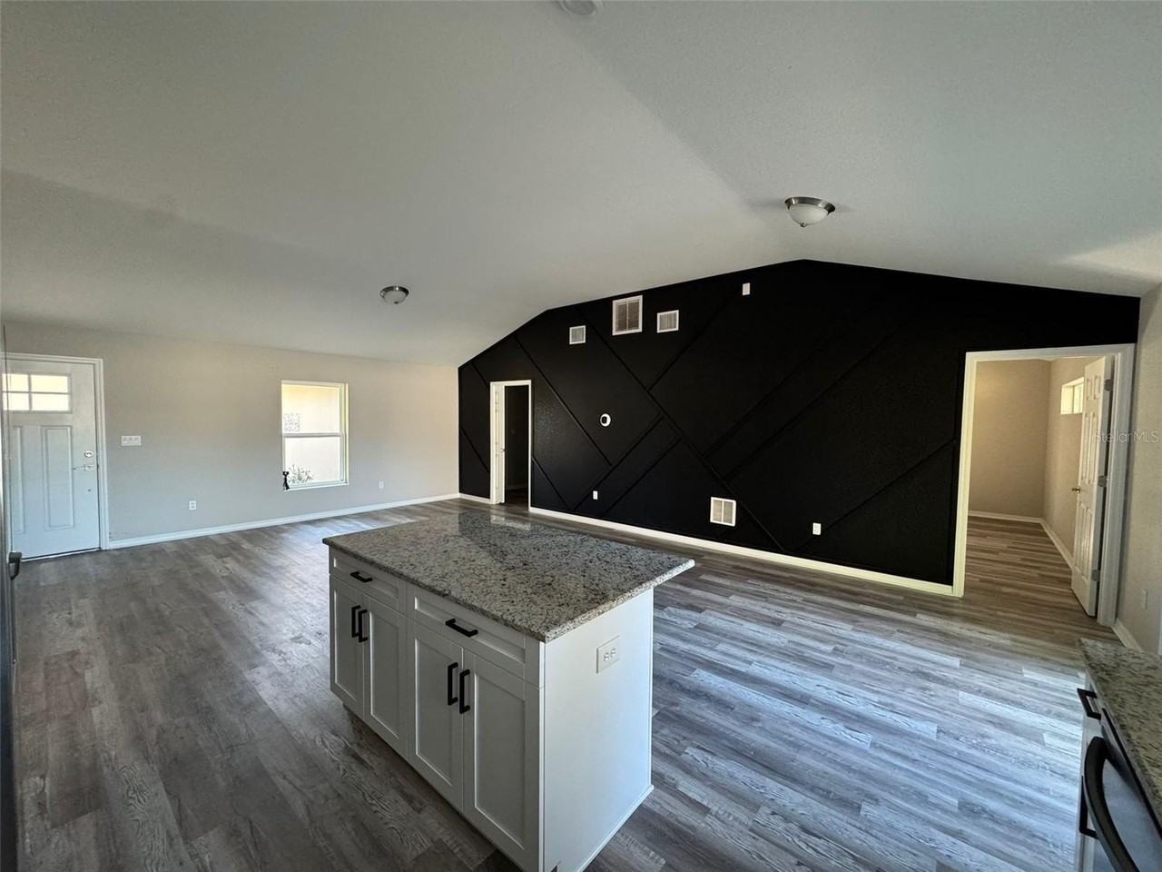 16430 Se 89th Ct - Photo 5 of 35