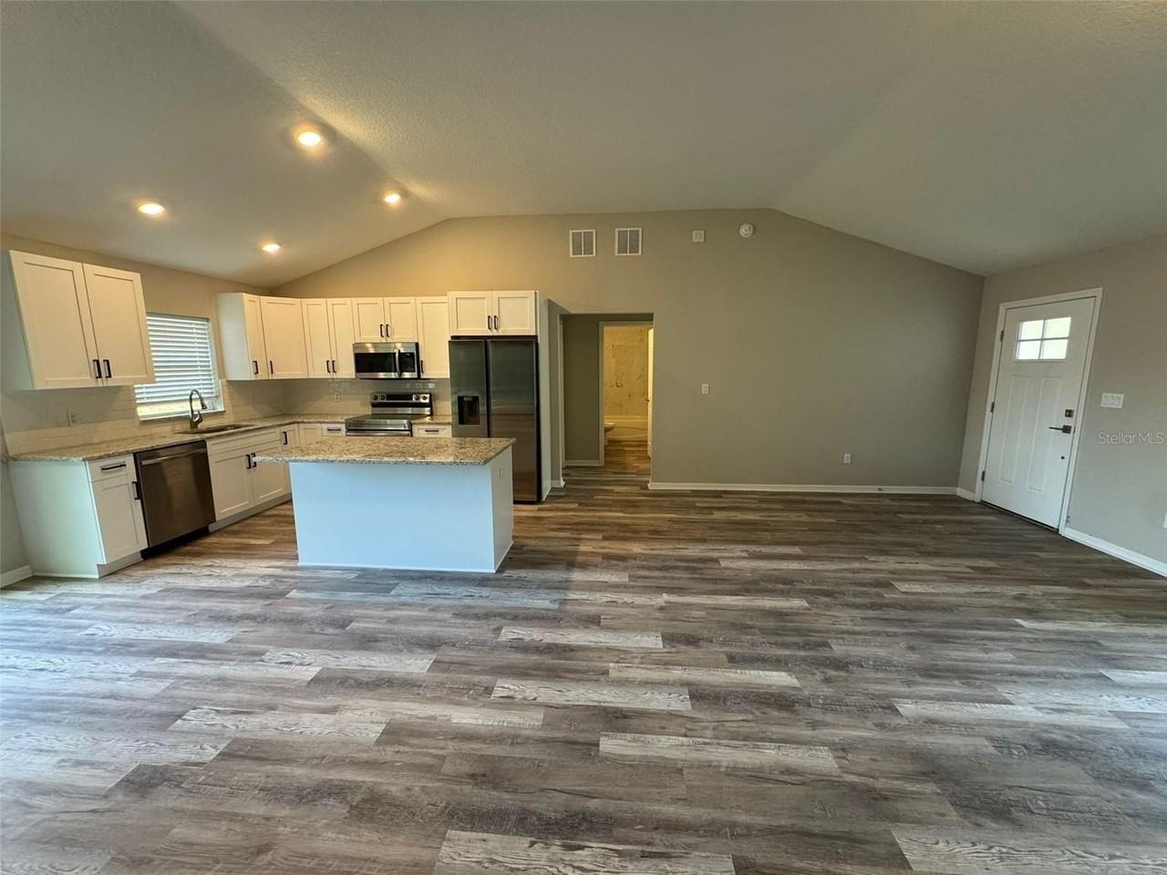 16430 Se 89th Ct - Photo 7 of 35