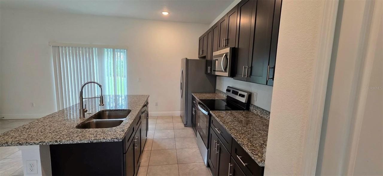 7269 Sw 133rd Loop - Photo 6 of 22