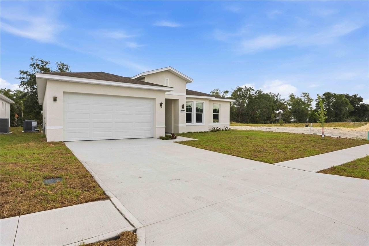 2108 River Hawk Loop - Photo 3 of 30
