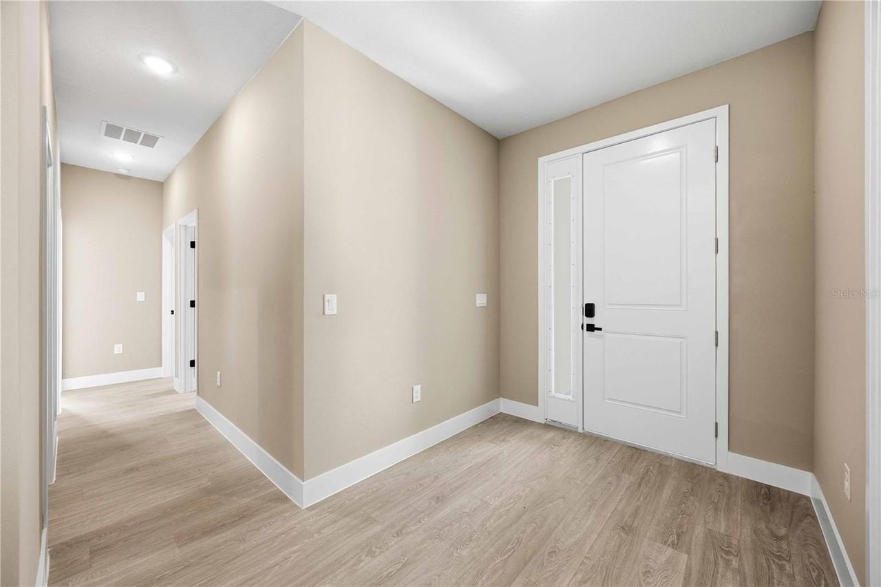 2108 River Hawk Loop - Photo 5 of 30
