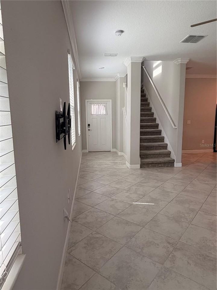 1384 White Fox Run - Photo 4 of 45