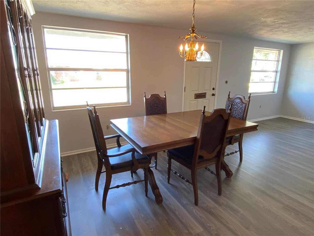 3614 Nixon Rd - Photo 3 of 16
