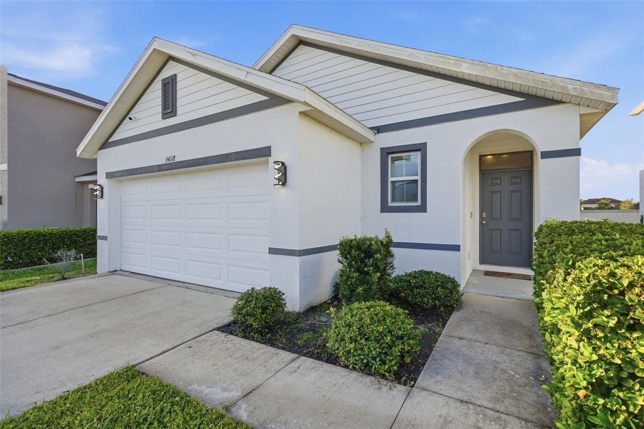 34118 Jasper Stone Dr - Photo 4 of 50