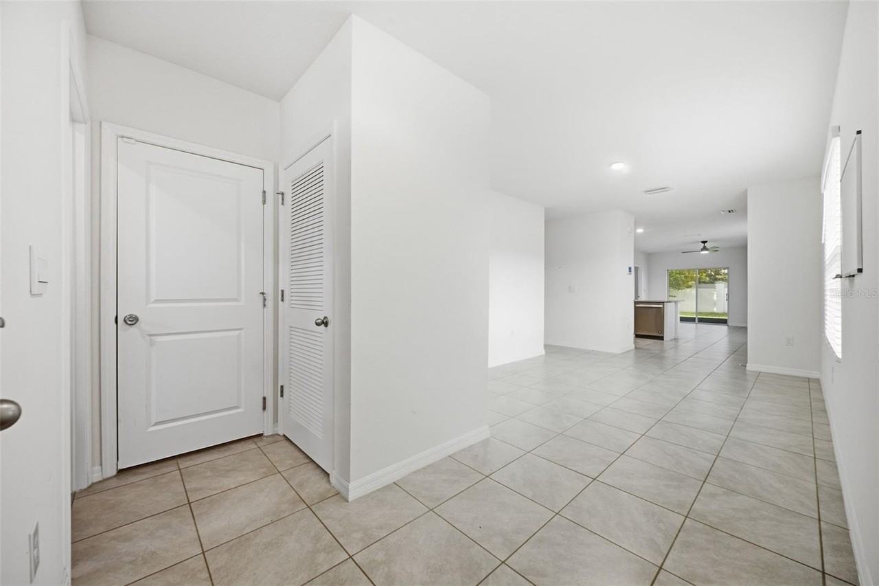 34118 Jasper Stone Dr - Photo 5 of 50