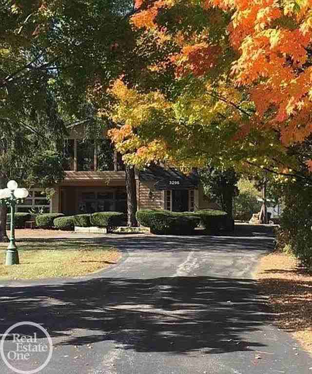 3295 Beach Rd #1A - Photo 2 of 16