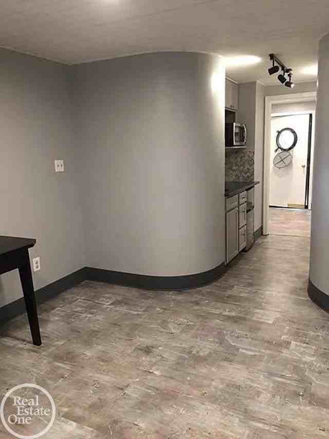 3295 Beach Rd #1A - Photo 3 of 16
