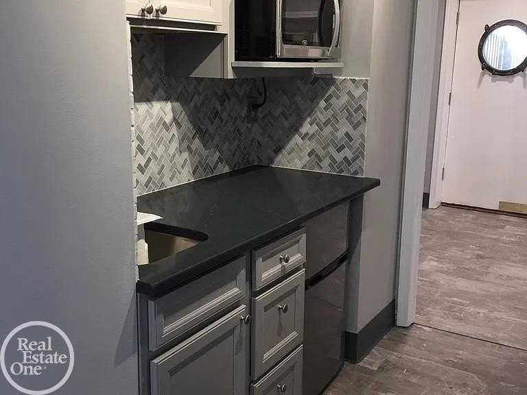 3295 Beach Rd #1A - Photo 4 of 16