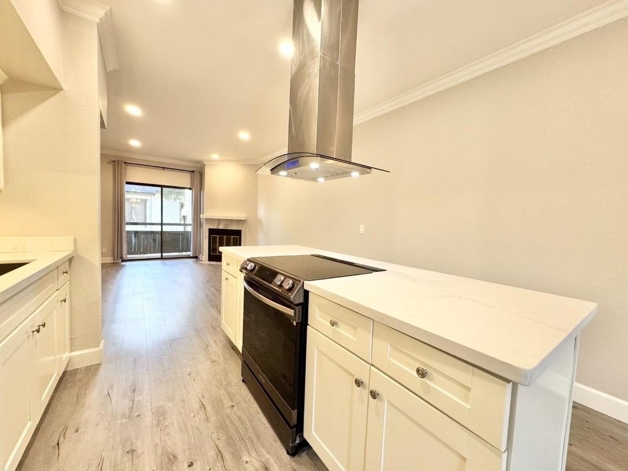 1856 Tradan Dr - Photo 6 of 25