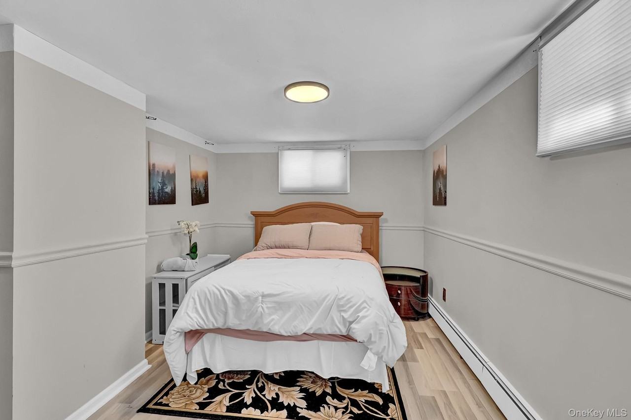 24 Jerome Dr - Photo 6 of 27