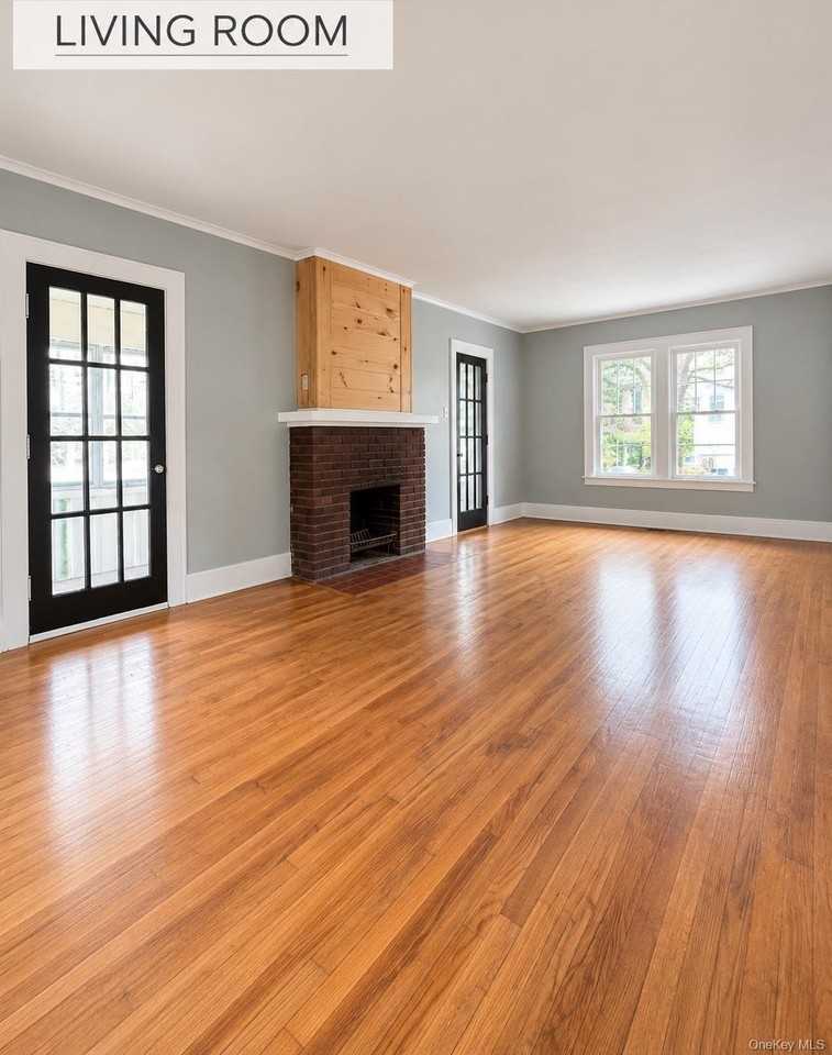 534 Elm St - Photo 2 of 8