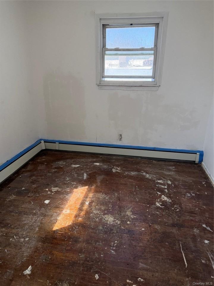 4 Cumberbach St #2 - Photo 4 of 6