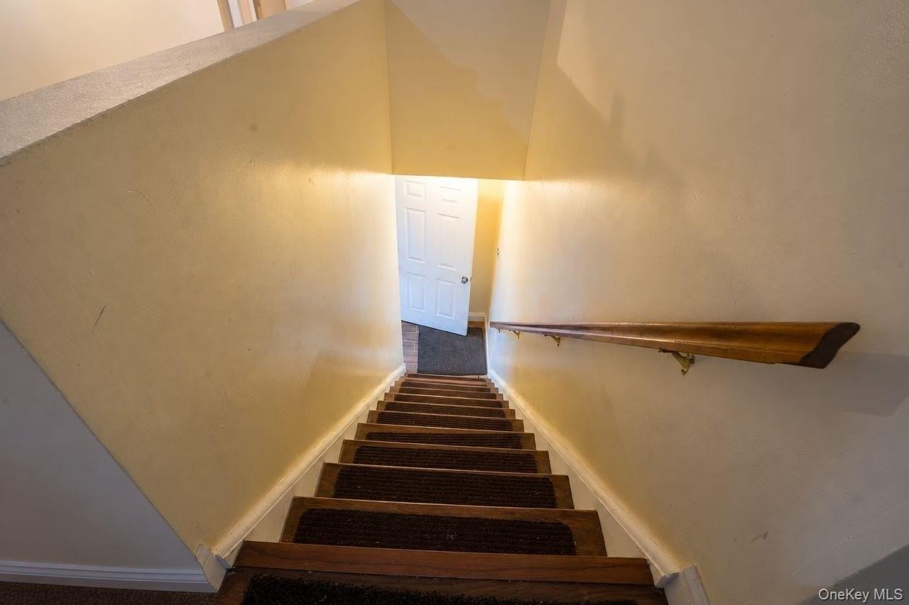 16504 Sayres Ave #2R - Photo 4 of 15