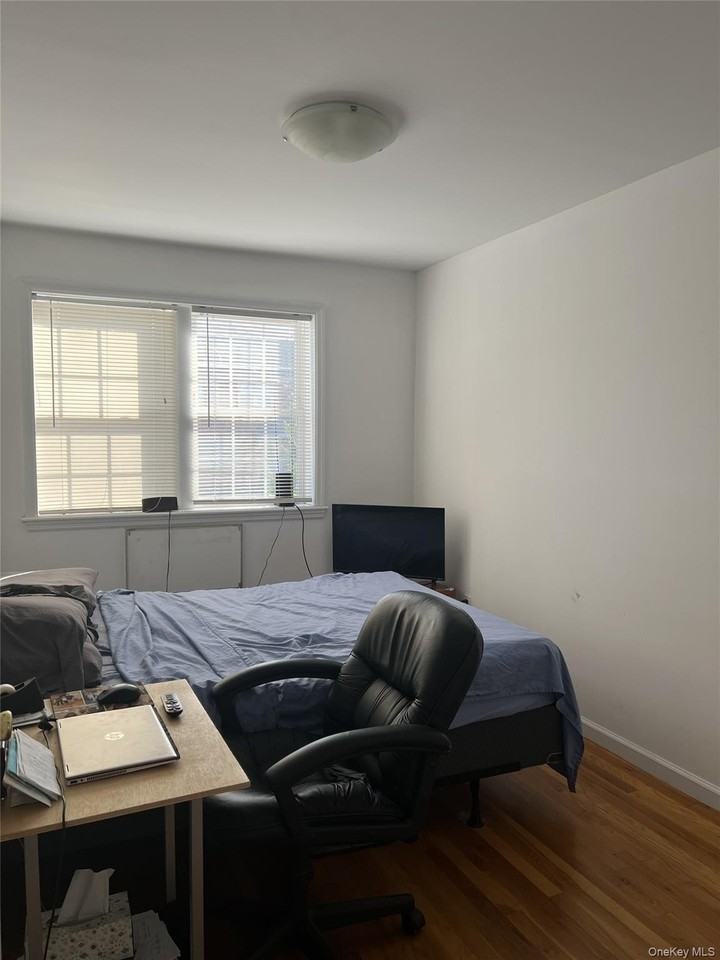 4325 215th St #2F - Photo 2 of 9