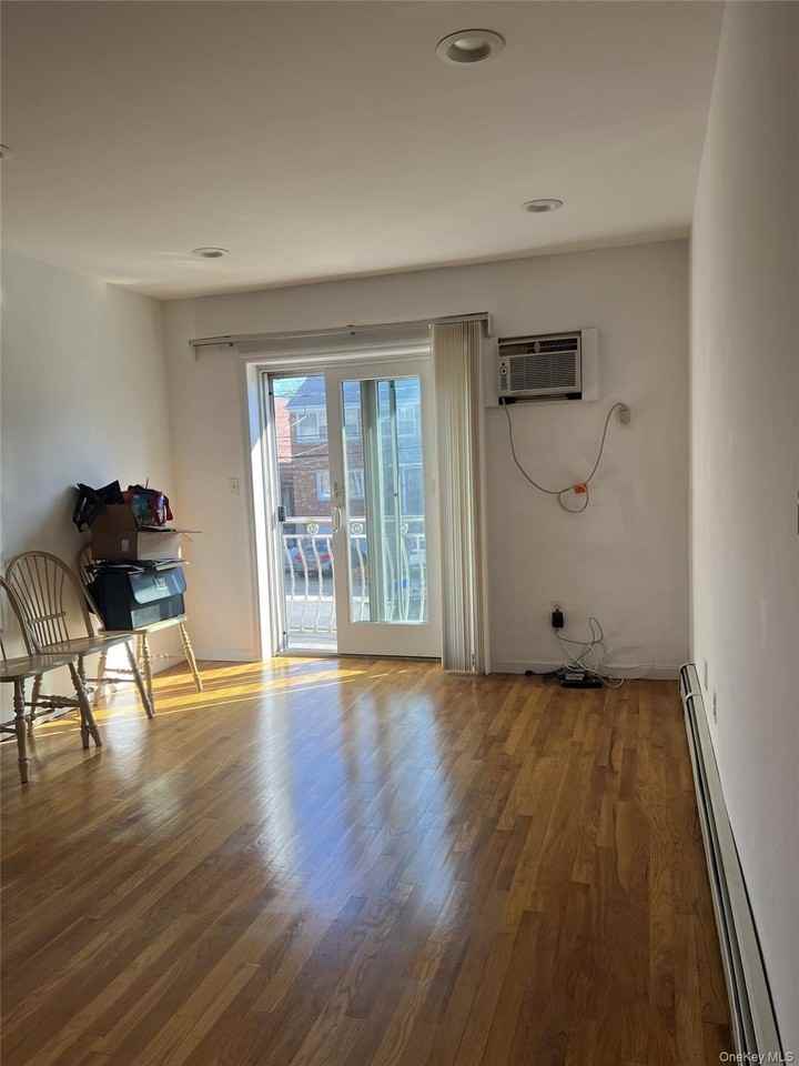 4325 215th St #2F - Photo 5 of 9