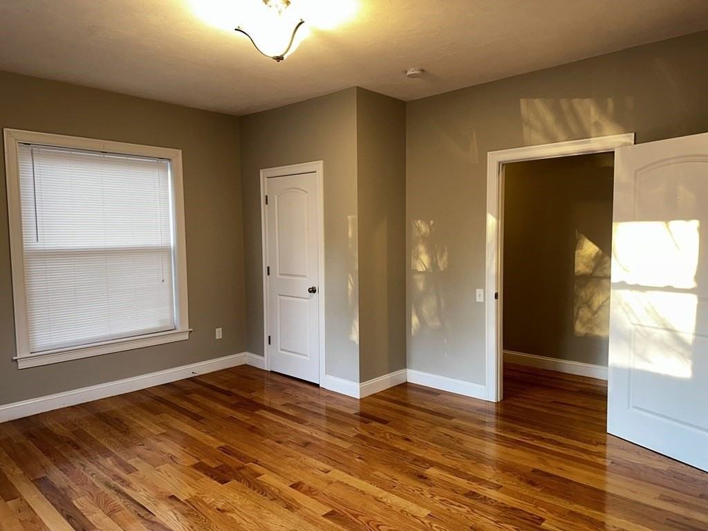 228 Spring St #1 - Photo 7 of 22