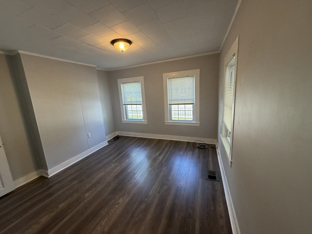 32 Broad St #A - Photo 7 of 26