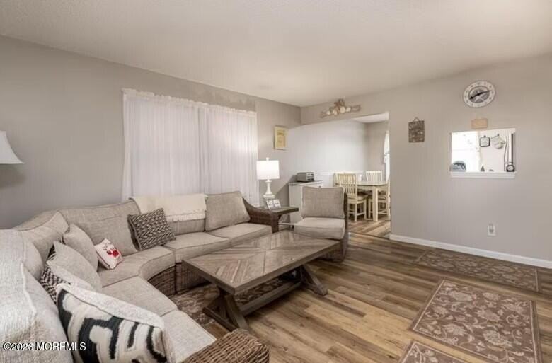 28 Carteret Ave #B4 - Photo 3 of 14