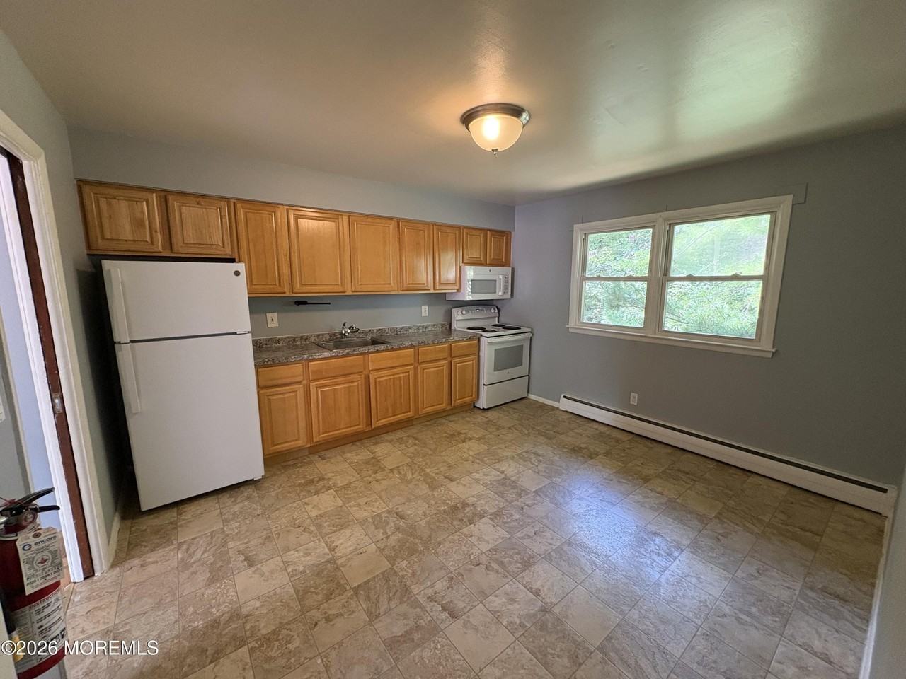 55 Terrace Ave #21B - Photo 3 of 9