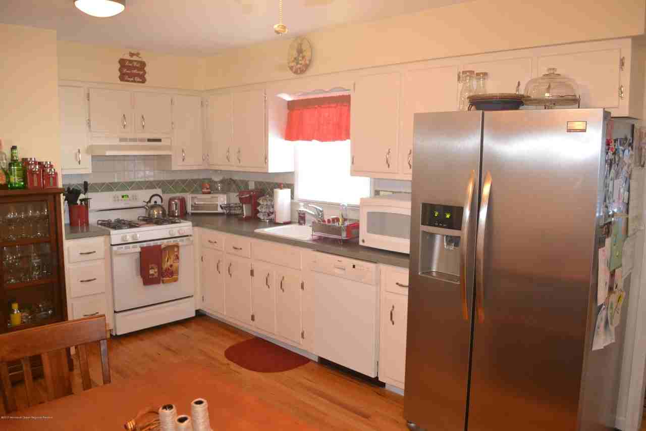 2217 Wilson Road - Photo 4 of 17