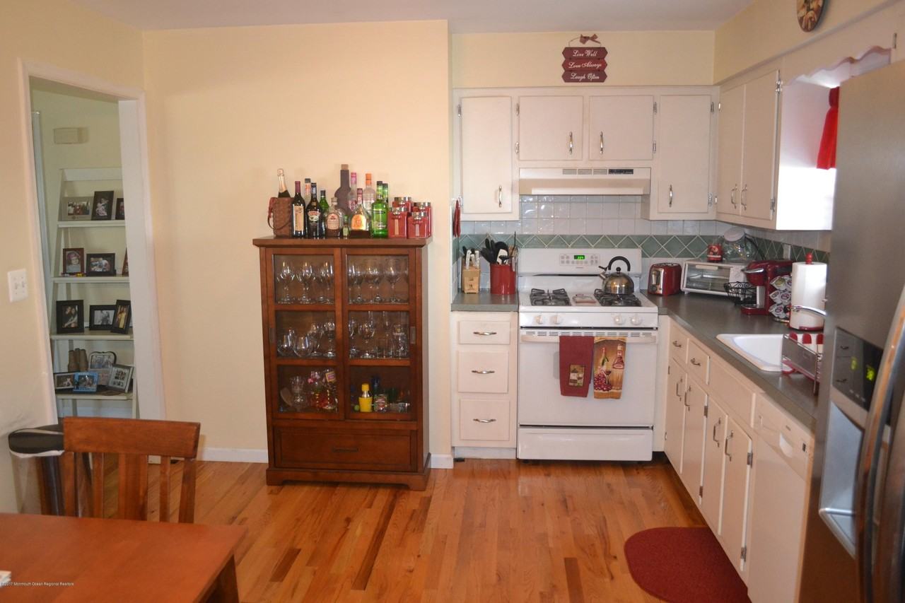 2217 Wilson Road - Photo 5 of 17