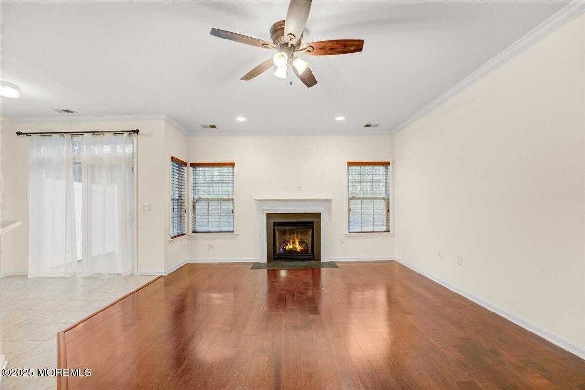 28 Santa Rosa Ln - Photo 5 of 26