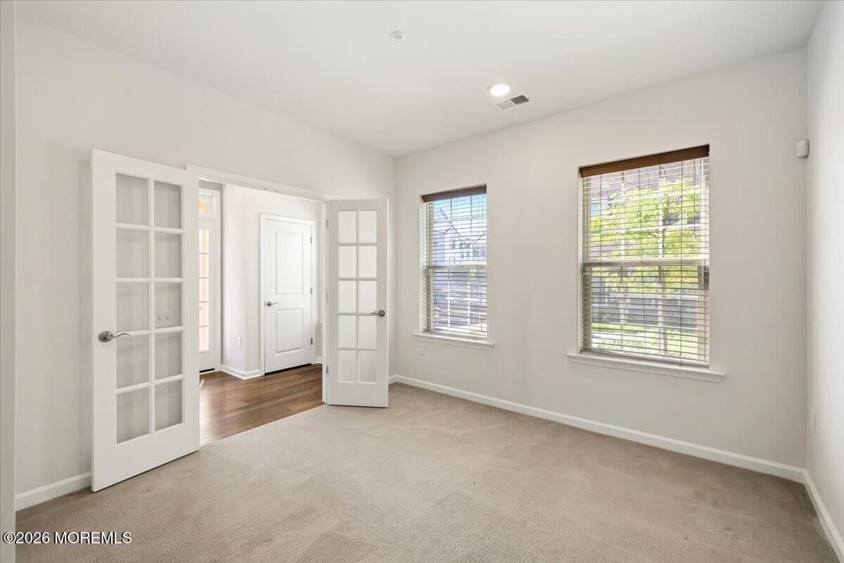 17 Cortland Ct - Photo 4 of 29