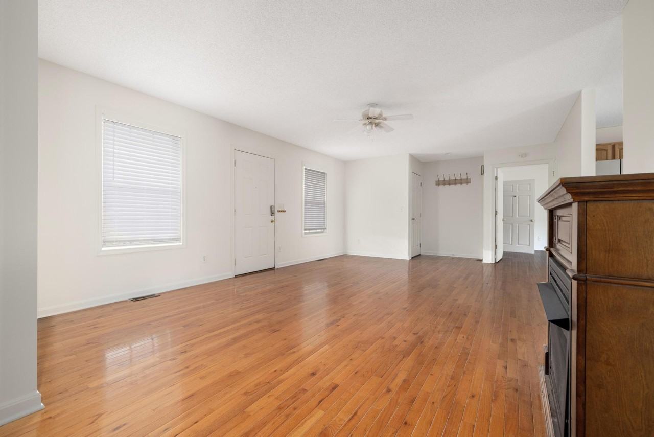 311 S Cedar Ave #1 - Photo 4 of 20