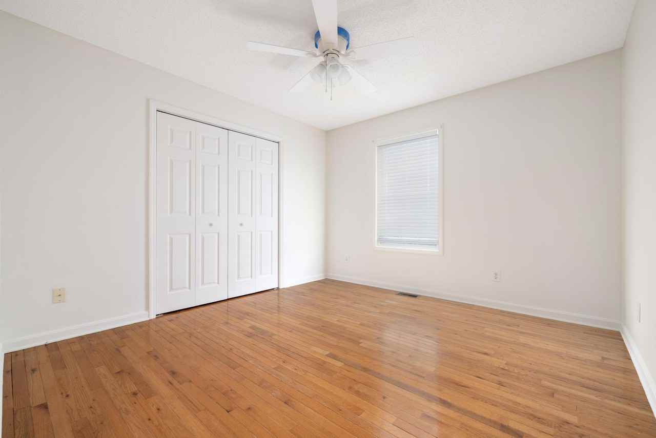 311 S Cedar Ave #1 - Photo 6 of 20