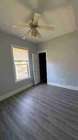 8211 S Escanaba Ave #1 - Photo 4 of 25