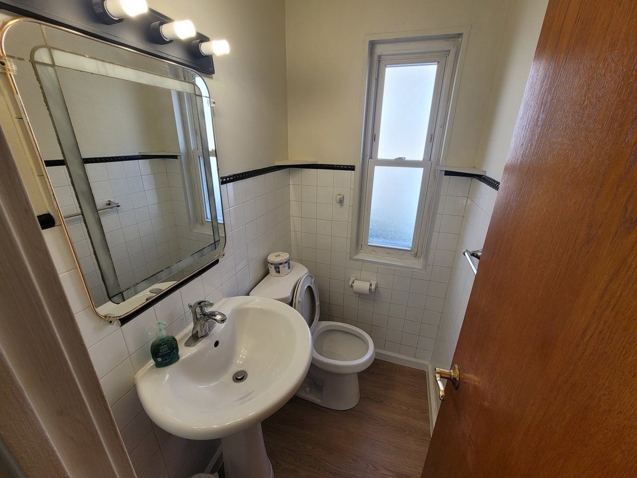 8950 Skokie Blvd #B - Photo 7 of 17