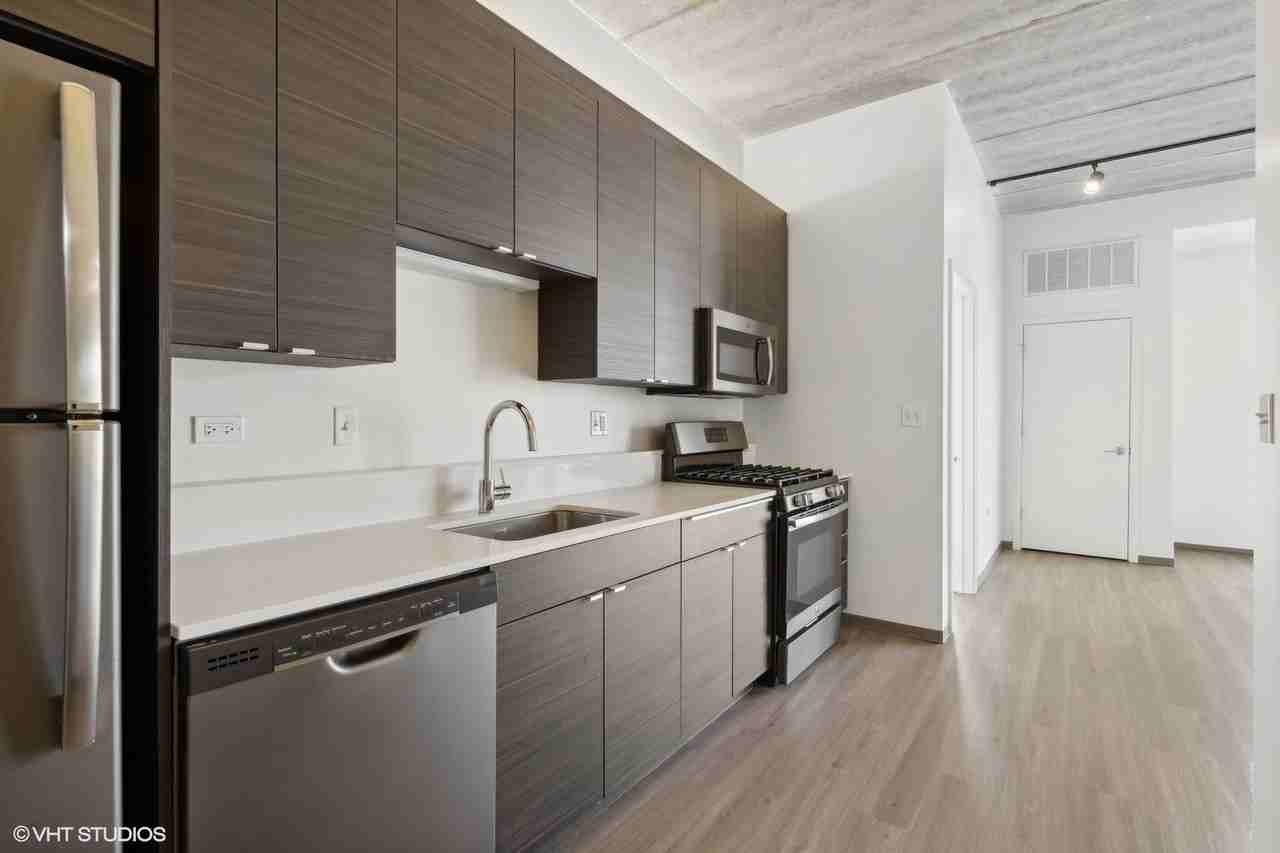 1920 N Milwaukee Ave #301 - Photo 5 of 12