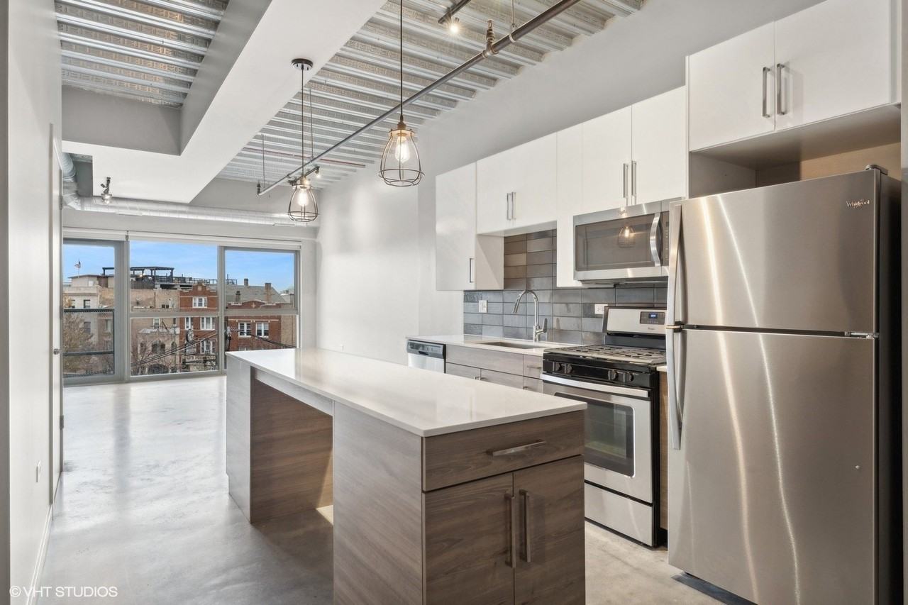 1241 N Milwaukee Ave #605 - Photo 6 of 12
