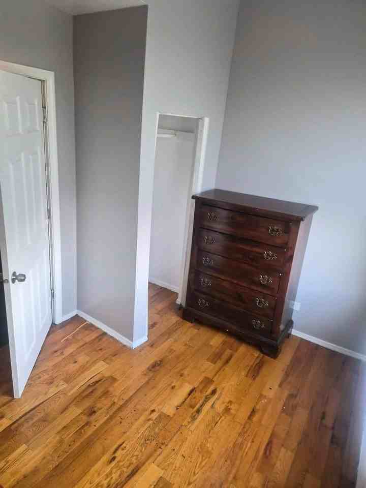 6315 S Eberhart Ave #2 - Photo 7 of 7