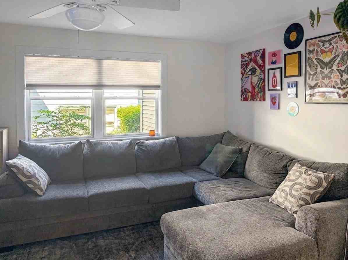 320 N 5th St - Photo 5 of 11