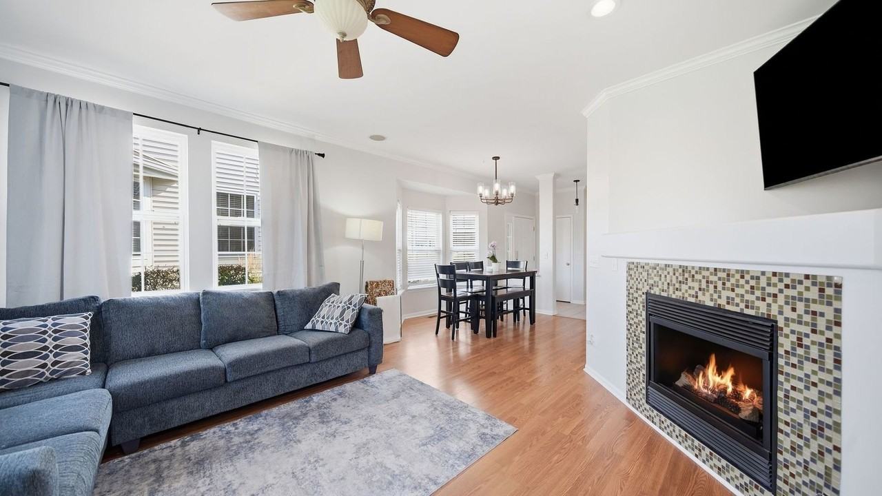 16146 Huron St - Photo 4 of 19