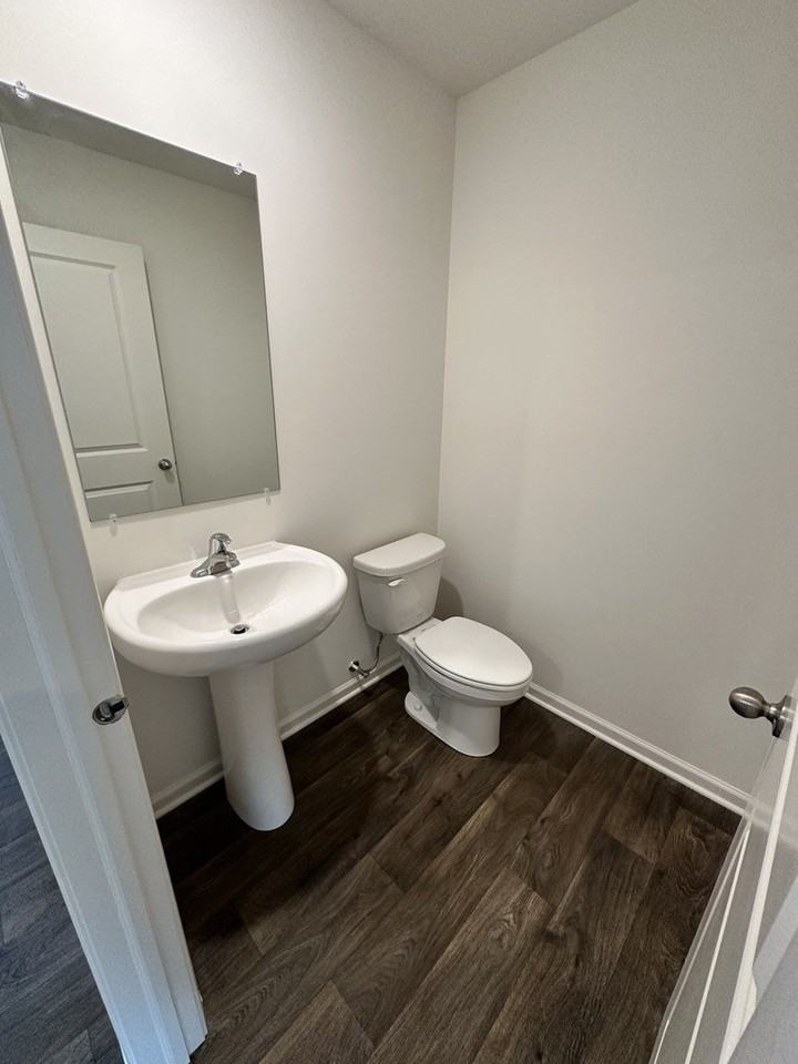 1534 Yosemite Way - Photo 6 of 20