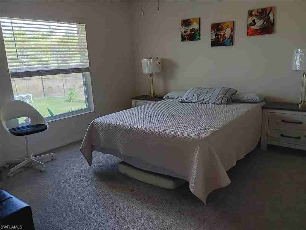 3312 68th St W - Photo 5 of 9