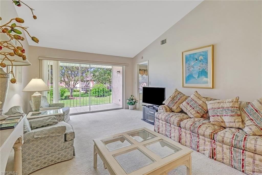 1406 Churchill Cir #203 - Photo 4 of 22