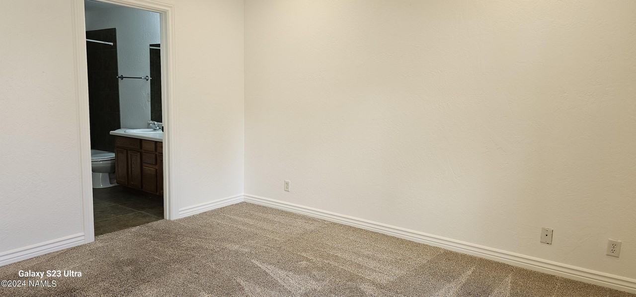 1471 E Payton Way - Photo 7 of 15